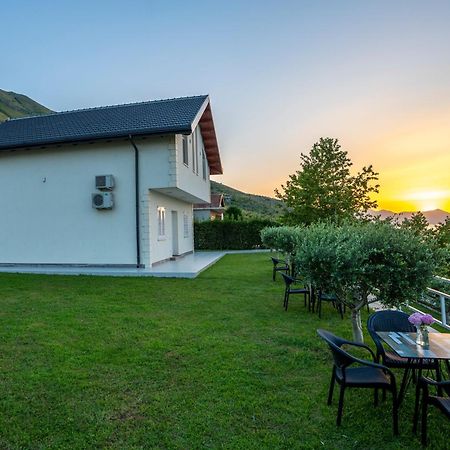 Xhuli Guesthouse Shkodër Exteriér fotografie