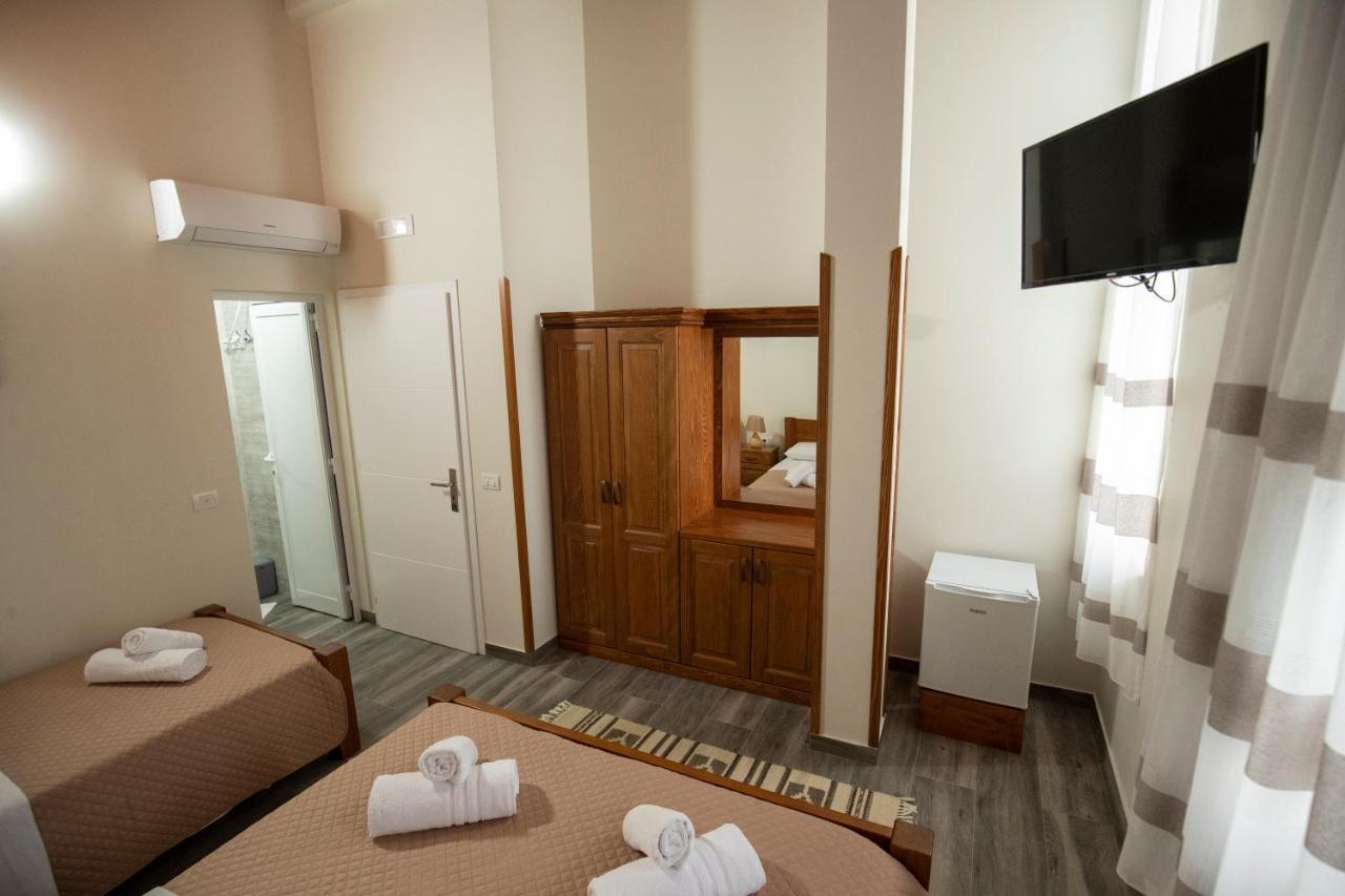Xhuli Guesthouse Shkodër Exteriér fotografie